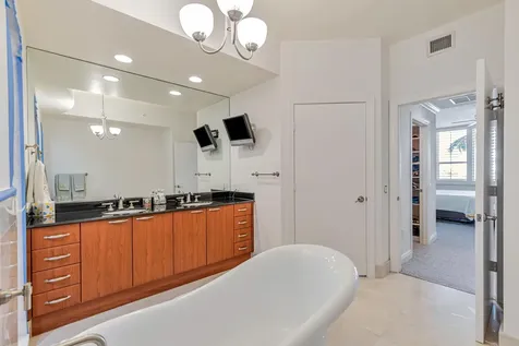 701 Se 21st Avenue Deerfield Beach FL 33441