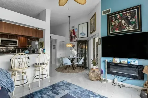 11121 Rios Road Boca Raton FL 33498