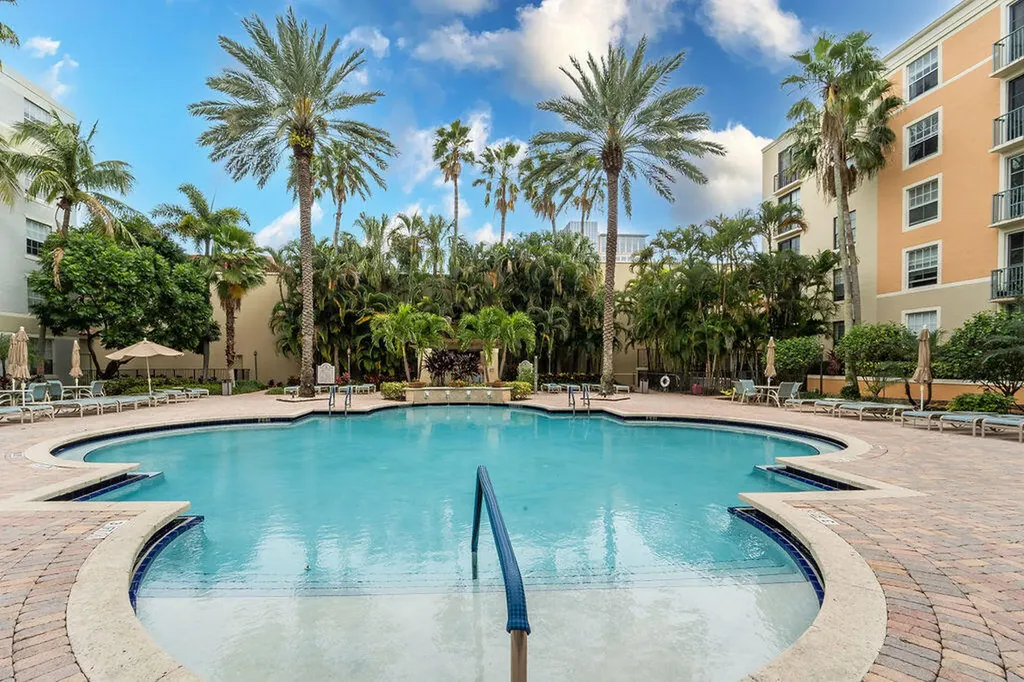 630 S Sapodilla Avenue West Palm Beach FL 33401