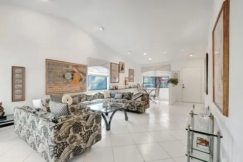 8083 Greenbrook Road Boca Raton FL 33496