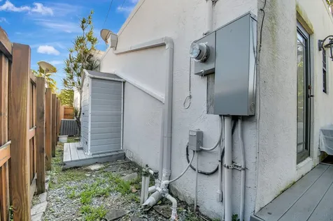 1513 Adams Street Hollywood FL 33020