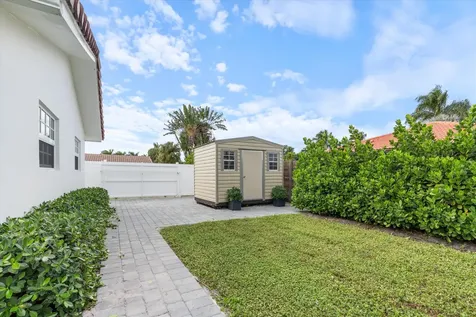 113 Burning Tree Lane Boca Raton FL 33431