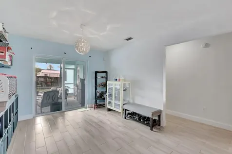 22505 Labrador Street Boca Raton FL 33428