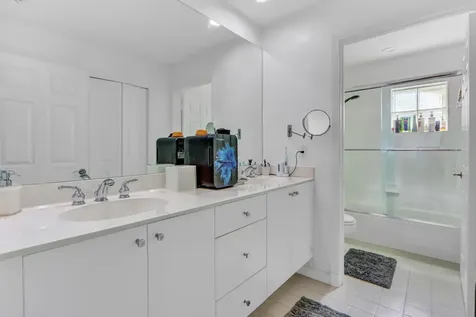 6568 Nw 42nd Way Boca Raton FL 33496