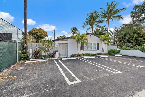 3808 Broadway West Palm Beach FL 33407