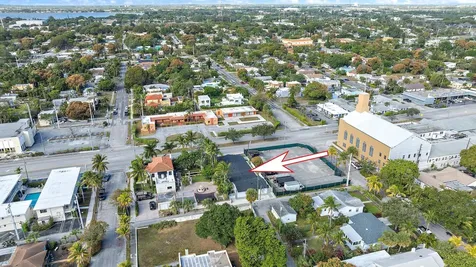 3808 Broadway West Palm Beach FL 33407
