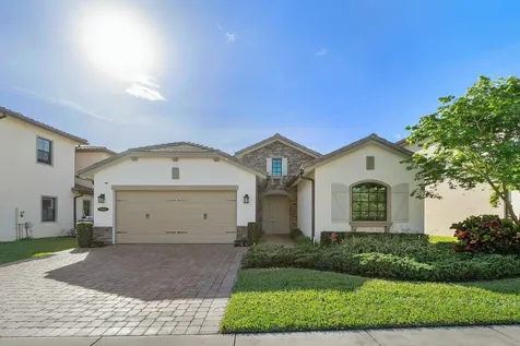 8475 Grand Prix Lane Boynton Beach FL 33472