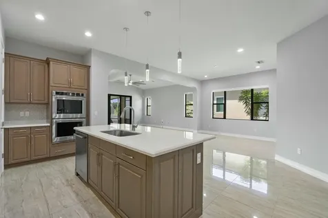 8475 Grand Prix Lane Boynton Beach FL 33472