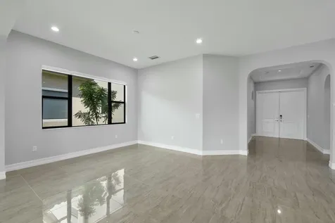 8475 Grand Prix Lane Boynton Beach FL 33472