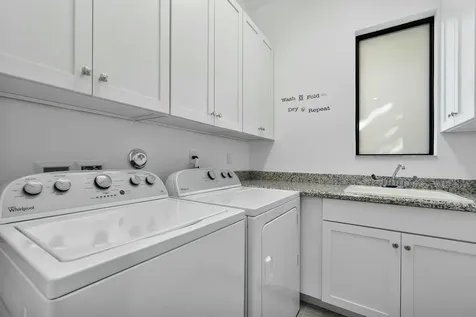 8475 Grand Prix Lane Boynton Beach FL 33472