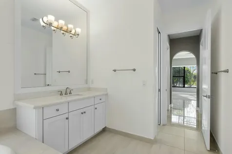 8475 Grand Prix Lane Boynton Beach FL 33472