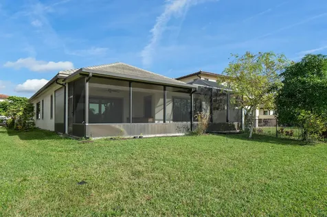8475 Grand Prix Lane Boynton Beach FL 33472