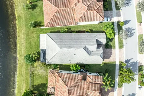 8475 Grand Prix Lane Boynton Beach FL 33472