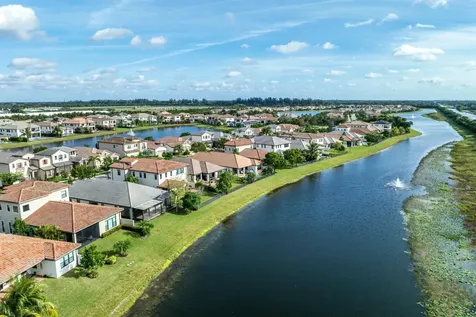 8475 Grand Prix Lane Boynton Beach FL 33472