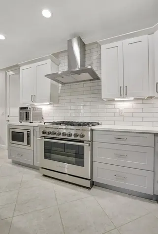 595 Nw Dickens Court Boca Raton FL 33432