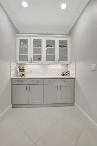 595 Nw Dickens Court Boca Raton FL 33432