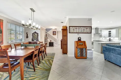 595 Nw Dickens Court Boca Raton FL 33432