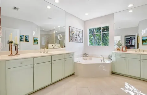 595 Nw Dickens Court Boca Raton FL 33432