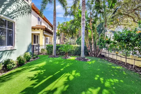 595 Nw Dickens Court Boca Raton FL 33432