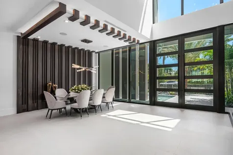 169 W Coconut Palm Road Boca Raton FL 33432