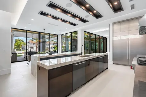 169 W Coconut Palm Road Boca Raton FL 33432