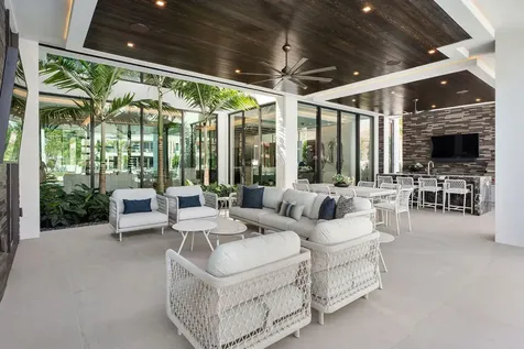 169 W Coconut Palm Road Boca Raton FL 33432