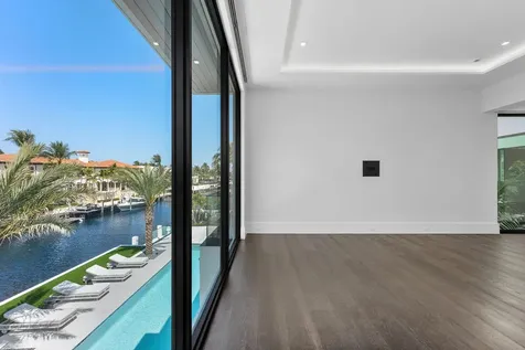 169 W Coconut Palm Road Boca Raton FL 33432