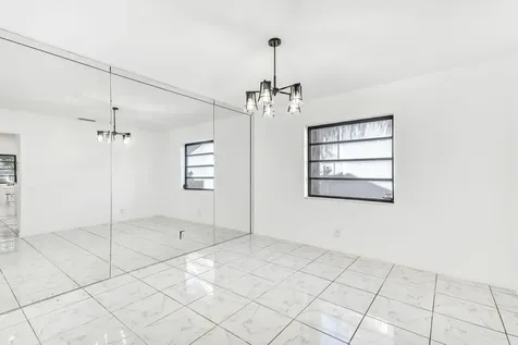 10640 180th Place Boca Raton FL 33498