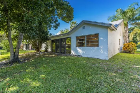 10640 180th Place Boca Raton FL 33498