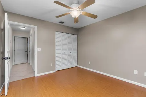 6888 Beacon Hollow Turn Boynton Beach FL 33437
