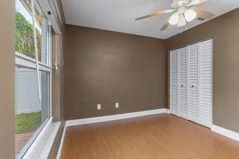 6888 Beacon Hollow Turn Boynton Beach FL 33437