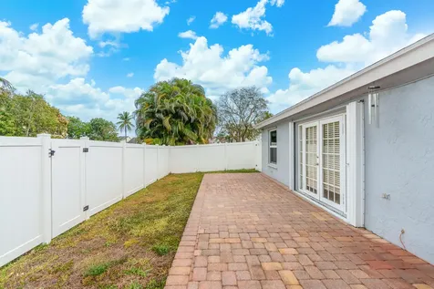6888 Beacon Hollow Turn Boynton Beach FL 33437