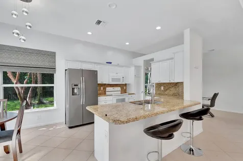 8828 Sandown Way Boynton Beach FL 33472
