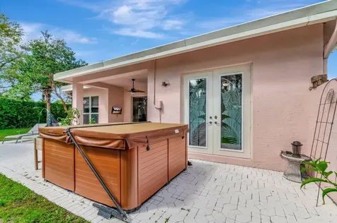 8828 Sandown Way Boynton Beach FL 33472
