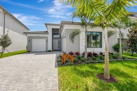 8306 Essex Country Club Drive Boca Raton FL 33434