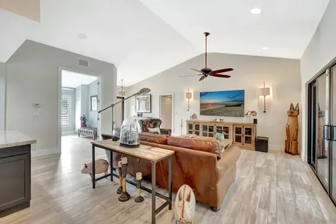 10221 Harbourtown Court Boca Raton FL 33498