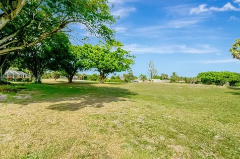 10221 Harbourtown Court Boca Raton FL 33498