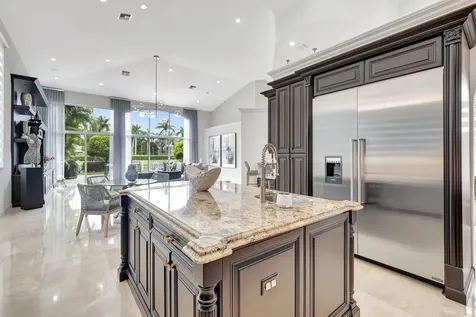 4085 Avalon Pointe Drive Boca Raton FL 33496