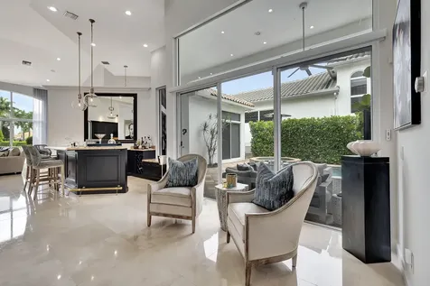 4085 Avalon Pointe Drive Boca Raton FL 33496