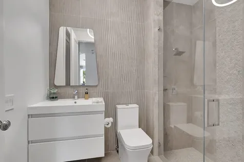 4085 Avalon Pointe Drive Boca Raton FL 33496