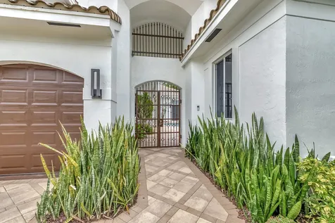4085 Avalon Pointe Drive Boca Raton FL 33496