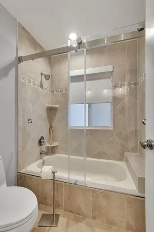 4085 Avalon Pointe Drive Boca Raton FL 33496