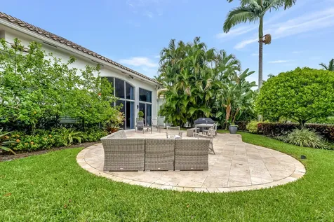 4085 Avalon Pointe Drive Boca Raton FL 33496