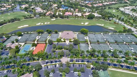 4085 Avalon Pointe Drive Boca Raton FL 33496