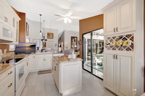 8240 Waterline Drive Boynton Beach FL 33472