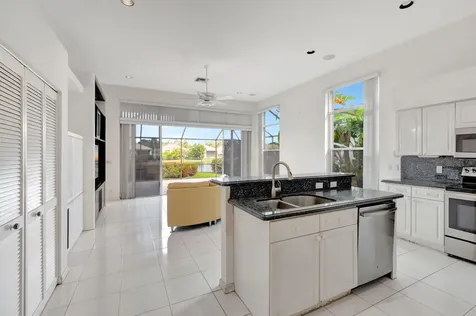 6656 Nw 24th Terrace Boca Raton FL 33496