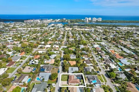 274 Ne 24th Court Boca Raton FL 33431