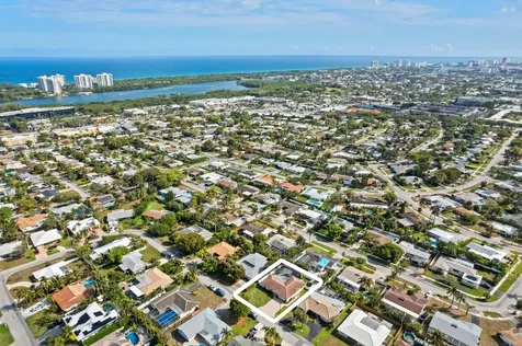 274 Ne 24th Court Boca Raton FL 33431
