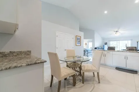 18370 Fresh Lake Way Boca Raton FL 33498