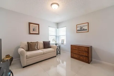 18370 Fresh Lake Way Boca Raton FL 33498